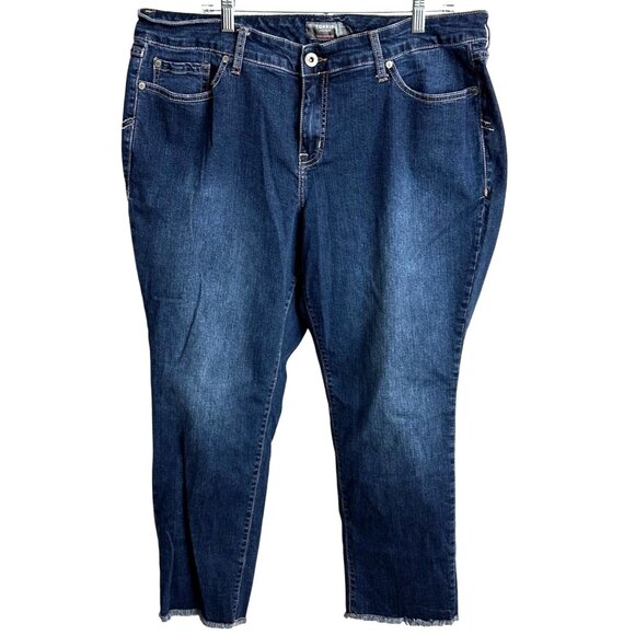 Torrid FeelTheFit Crop Boyfriend Vintage Stretch Jeans Size 20 - Picture 4 of 13